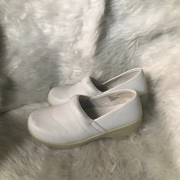 Air flex Woman’s Nursing Shoes Woman’s 11W - Picture 2 of 2